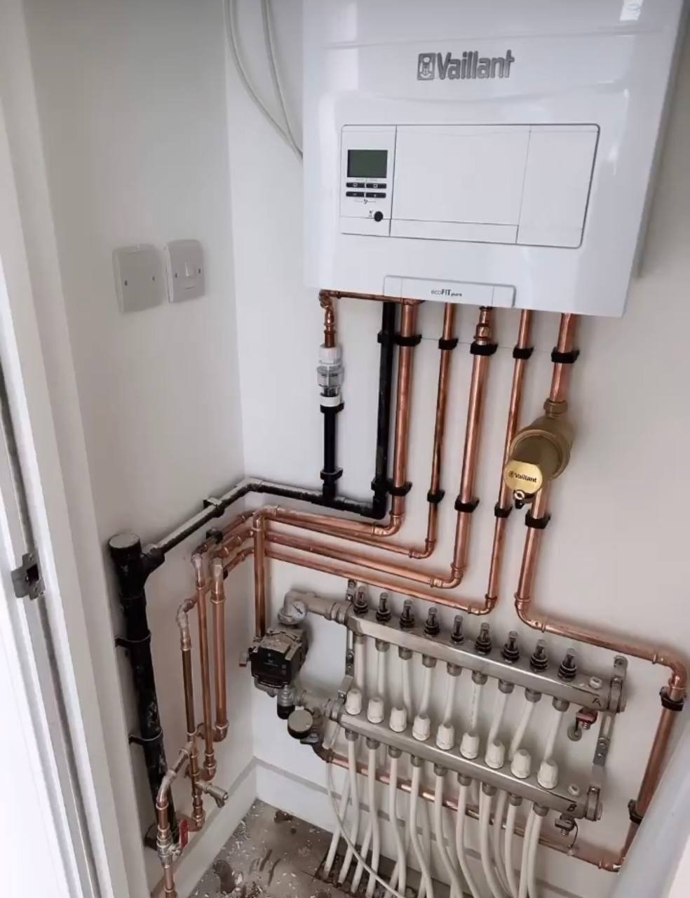 Worcester Bosch boiler installation by Norvex in North London