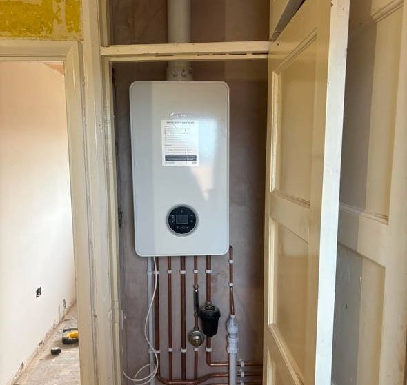 Worcester Bosch boiler installation by Norvex in North London